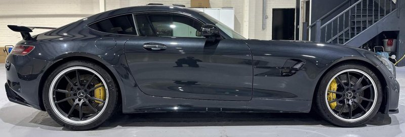 MERCEDES-BENZ AMG GT