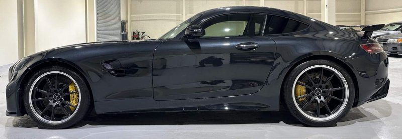 MERCEDES-BENZ AMG GT