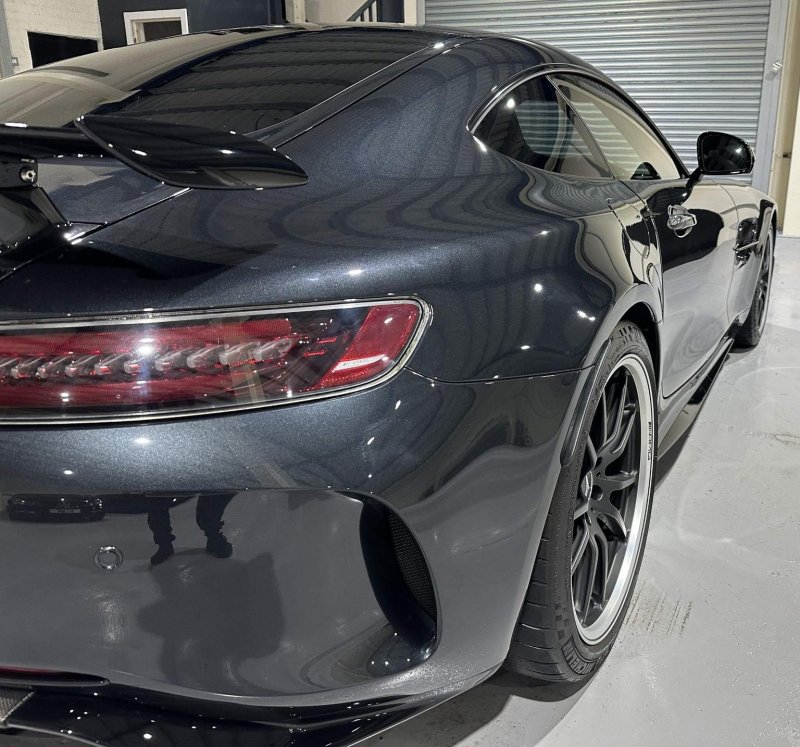 MERCEDES-BENZ AMG GT