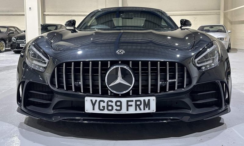MERCEDES-BENZ AMG GT