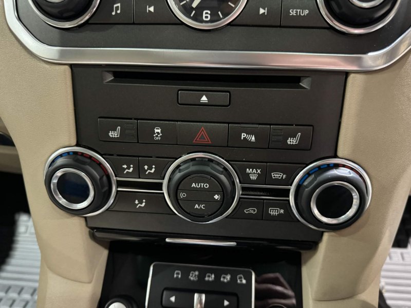 LAND ROVER DISCOVERY 4