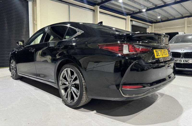 LEXUS ES 300H