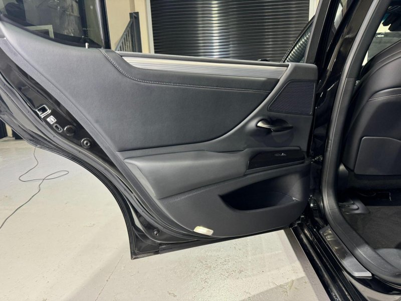 LEXUS ES 300H