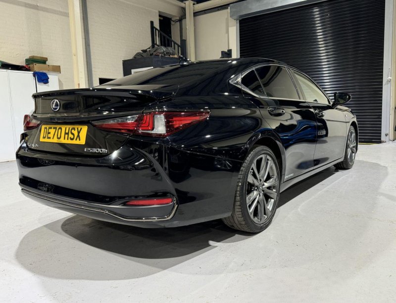 LEXUS ES 300H