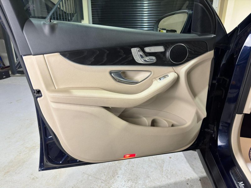 MERCEDES-BENZ GLC CLASS