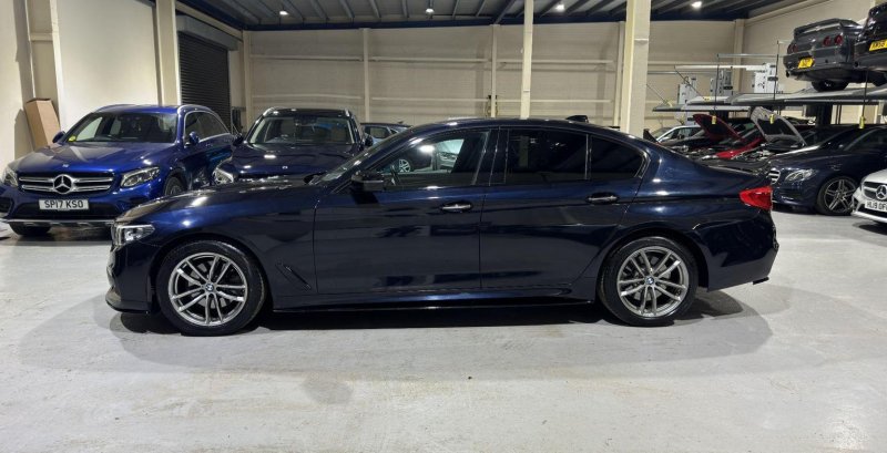 BMW 5 SERIES