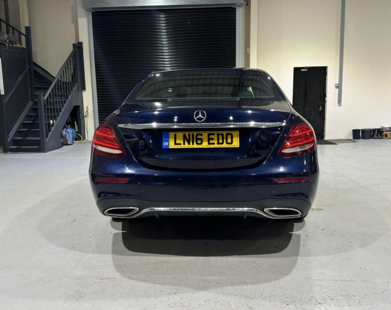 MERCEDES-BENZ E CLASS