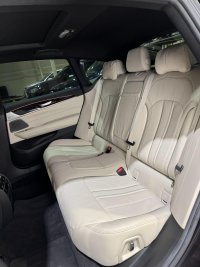 BMW 6 SERIES