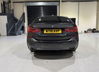 BMW 6 SERIES